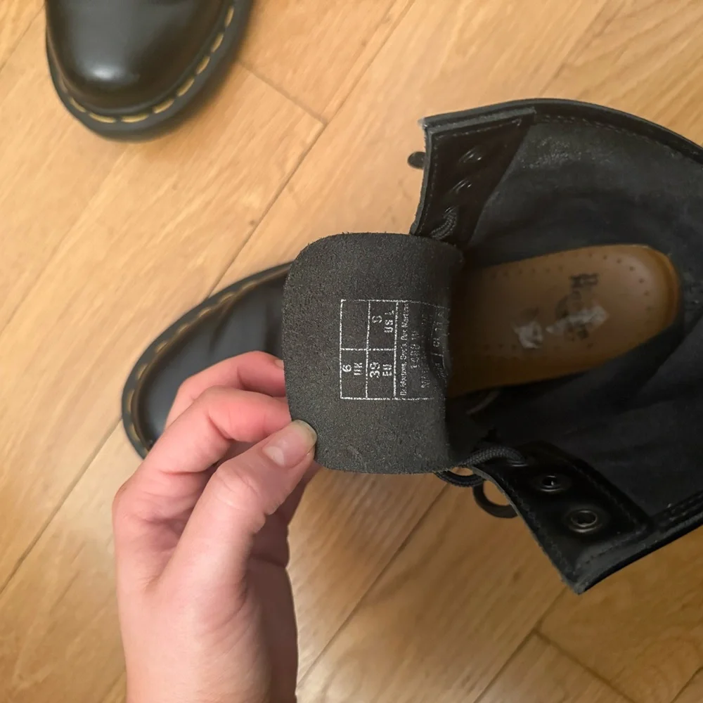 Black Leather Lace-Up Doc Martens - Picture 4 of 4